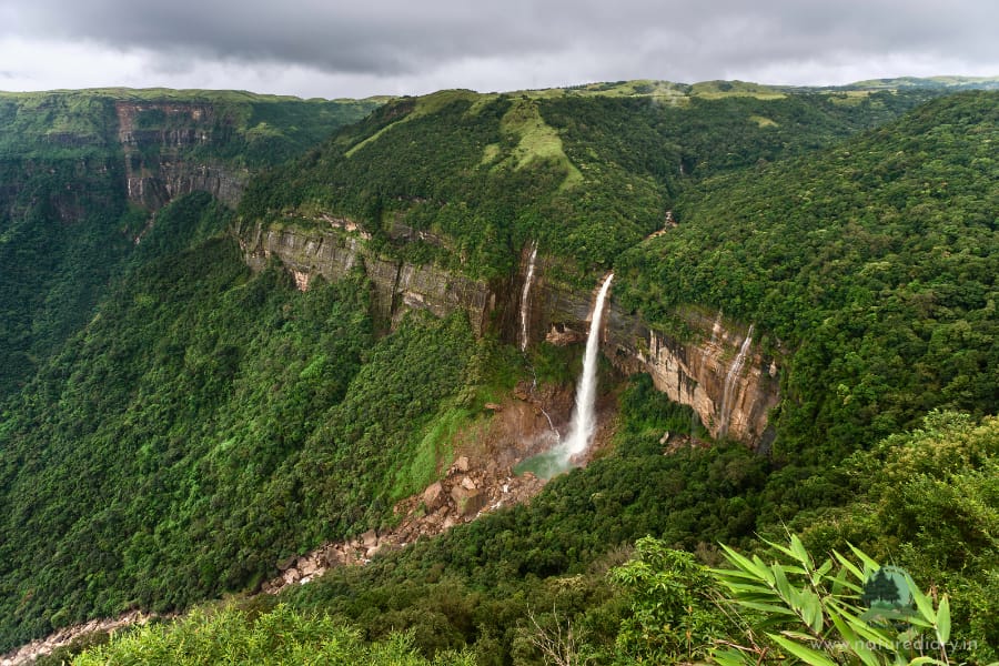 Nohkalikai waterfalls in Meghalaya