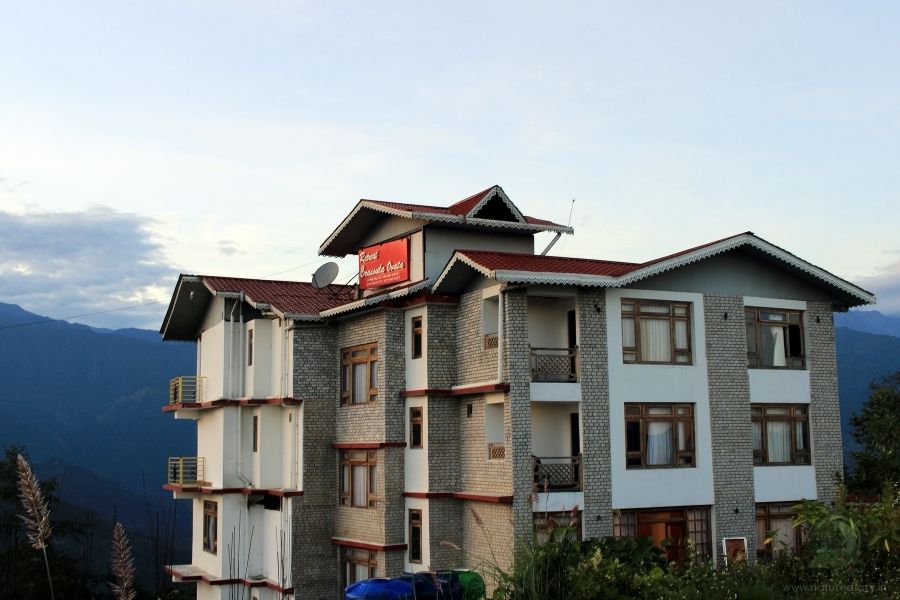 Retreat Crassula Ovata is the overall best hotel to stay in Pelling